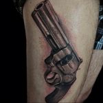 фото тату с пистолето 04.03.2019 №023 - photo tattoo with a gun - tatufoto.com