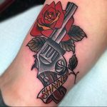 фото тату с пистолето 04.03.2019 №026 - photo tattoo with a gun - tatufoto.com