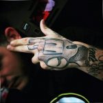 фото тату с пистолето 04.03.2019 №035 - photo tattoo with a gun - tatufoto.com