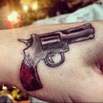 фото тату с пистолето 04.03.2019 №075 - photo tattoo with a gun - tatufoto.com