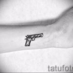 фото тату с пистолето 04.03.2019 №083 - photo tattoo with a gun - tatufoto.com