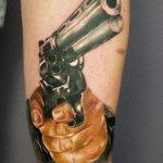 фото тату с пистолето 04.03.2019 №131 - photo tattoo with a gun - tatufoto.com