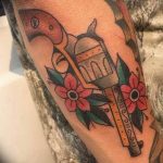 фото тату с пистолето 04.03.2019 №139 - photo tattoo with a gun - tatufoto.com