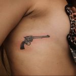 фото тату с пистолето 04.03.2019 №167 - photo tattoo with a gun - tatufoto.com