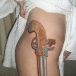 фото тату с пистолето 04.03.2019 №168 - photo tattoo with a gun - tatufoto.com