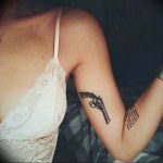 фото тату с пистолето 04.03.2019 №171 - photo tattoo with a gun - tatufoto.com