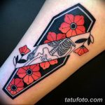 фото тату скелет в гробу 26.03.2019 №013 - tattoo skeleton in a coffin - tatufoto.com