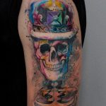фото тату скелета на плече 26.03.2019 №006 - skeleton tattoo on shoulder - tatufoto.com