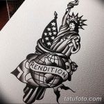 Фото тату в стиле олд скул: Статуя Свободы, глобус с надписью 'Rendition' и лента.