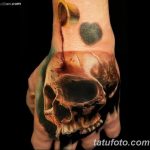 фото тату череп с кровью 19.03.2019 №003 - blood skull tattoo - tatufoto.com