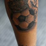фото футбольный мяч 29.03.2019 №097 - tattoo soccer ball - tatufoto.com