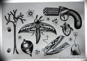 Черно-белый эскиз татуировки в сюрреалистичном стиле: сердце, череп, мотылек, пистолет и другие символические элементы. Все элементы расположены хаотично, создавая загадочную атмосферу.