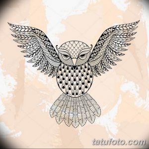 Черно-белый эскиз татуировки совы, выполненный в стиле зентангл. Сложный геометрический узор, заполняющий все пространство рисунка. Идеально для любителей абстрактных тату.