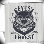 Фото тату: черно-белый эскиз совы с надписью "EYES OF THE FOREST", выполненный в графическом стиле.
