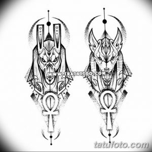 Черно-белый эскиз тату двух Анубисов, расположенных симметрично. Оригинальный рисунок в египетском стиле для любителей мифологии.
