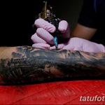 Иракские военнослужащие наносят татуировки чтобы скрыть шрамы полученные на войне - фото 1
