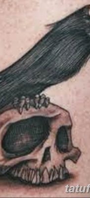 Фото тату черный ворон 15.04.2019 №067 — ideas black raven tattoo — tatufoto.com