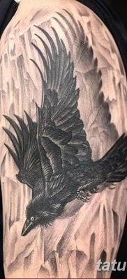 Фото тату черный ворон 15.04.2019 №068 — ideas black raven tattoo — tatufoto.com
