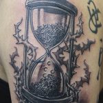 Фото ттату время (часы) 16.04.2019 №324 - tattoo time (hours) - tatufoto.com