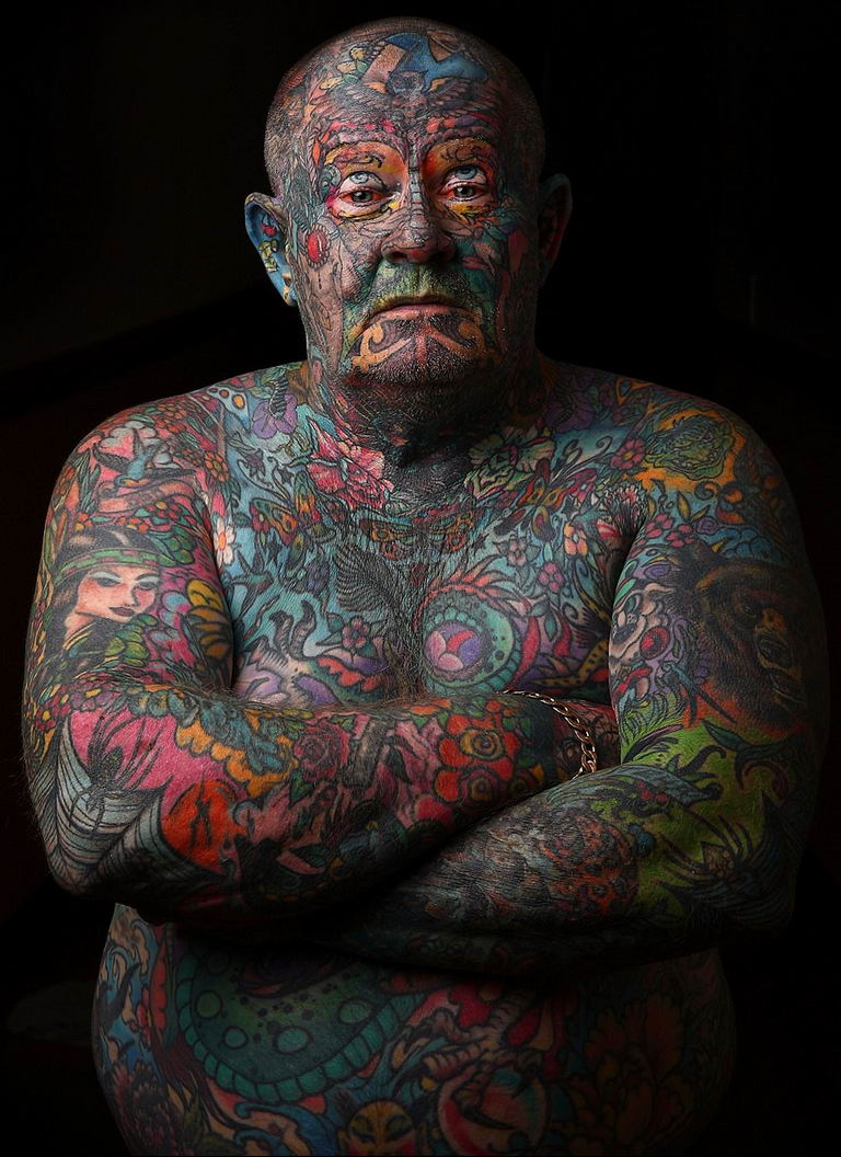 Самый татуированный человек в мире
