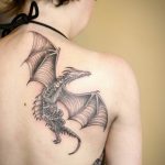 Фото девушка с татуировками 16.06.2019 №094 - women with tattoo - tatufoto.com