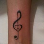 Фото тату знак музыки 15.06.2019 №009 - tattoo sign of music - tatufoto.com