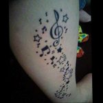 Фото тату знак музыки 15.06.2019 №074 - tattoo sign of music - tatufoto.com