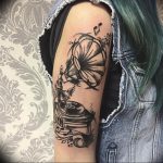 Фото тату музыка на руку 15.06.2019 №050 - tattoo music on his arm - tatufoto.com