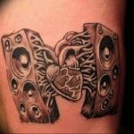 Фото тату музыка на руку 15.06.2019 №051 - tattoo music on his arm - tatufoto.com