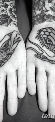 Фото тату на ладони 11.06.2019 №039 — tattoo on the palm — tatufoto.com