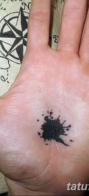 Фото тату на ладони 11.06.2019 №044 — tattoo on the palm — tatufoto.com