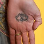Фото тату на ладони 11.06.2019 №158 - tattoo on the palm - tatufoto.com