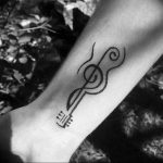 Фото тату на тему музыка 15.06.2019 №030 - music tattoos - tatufoto.com