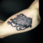 Фото тату на тему музыка 15.06.2019 №049 - music tattoos - tatufoto.com