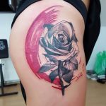 Фото тату роза с шипами 26.06.2019 №011 - spiked rose tattoo - tatufoto.com