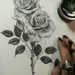 Фото тату роза с шипами 26.06.2019 №022 - spiked rose tattoo - tatufoto.com
