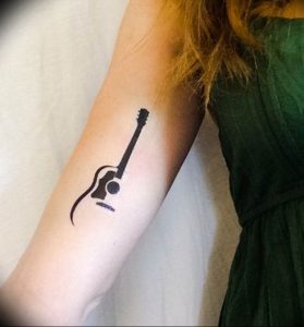 Фото тату связанной с музыкой 15.06.2019 №007 - music related tattoos - tatufoto.com