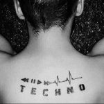 Фото тату связанной с музыкой 15.06.2019 №061 - music related tattoos - tatufoto.com
