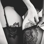 Фото тату чулки 05.06.2019 №142 - tattoo garter stockings - tatufoto.com