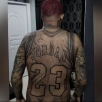 Фото человек с тату в униформе 16.06.2019 №007 - uniform and tattoo - tatufoto.com
