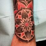 Фото черно красной тату 15.06.2019 №366 - black red tattoos photo - tatufoto.com