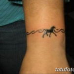 Фото пример тату с лошадью 24.07.2019 №016 - horse tattoo - tatufoto.com
