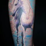 Фото тату белая лошадь 24.07.2019 №020 - white horse tattoo - tatufoto.com