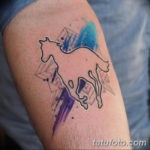 Фото тату белая лошадь 24.07.2019 №025 - white horse tattoo - tatufoto.com