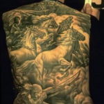 Фото тату лошади на спине 24.07.2019 №011 - horse tattoo on the back - tatufoto.com