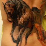 Фото тату лошади на спине 24.07.2019 №013 - horse tattoo on the back - tatufoto.com