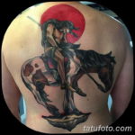 Фото тату лошади на спине 24.07.2019 №021 - horse tattoo on the back - tatufoto.com