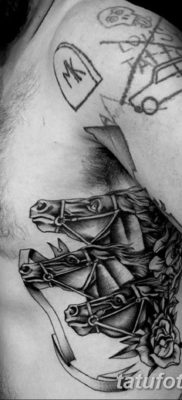 Фото тату лошадь для мужчин 24.07.2019 №024 — horse tattoo for men — tatufoto.com