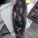 Фото тату лошадь для мужчин 24.07.2019 №027 - horse tattoo for men - tatufoto.com
