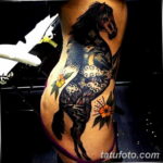 Фото тату лошадь на бедре 24.07.2019 №048 - horse tattoo on thigh - tatufoto.com